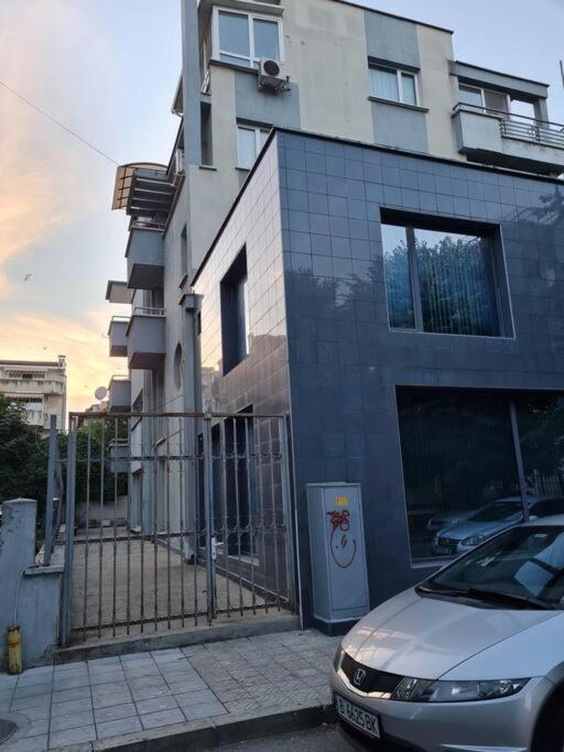 Studio Slavyanska Warna Exterior foto